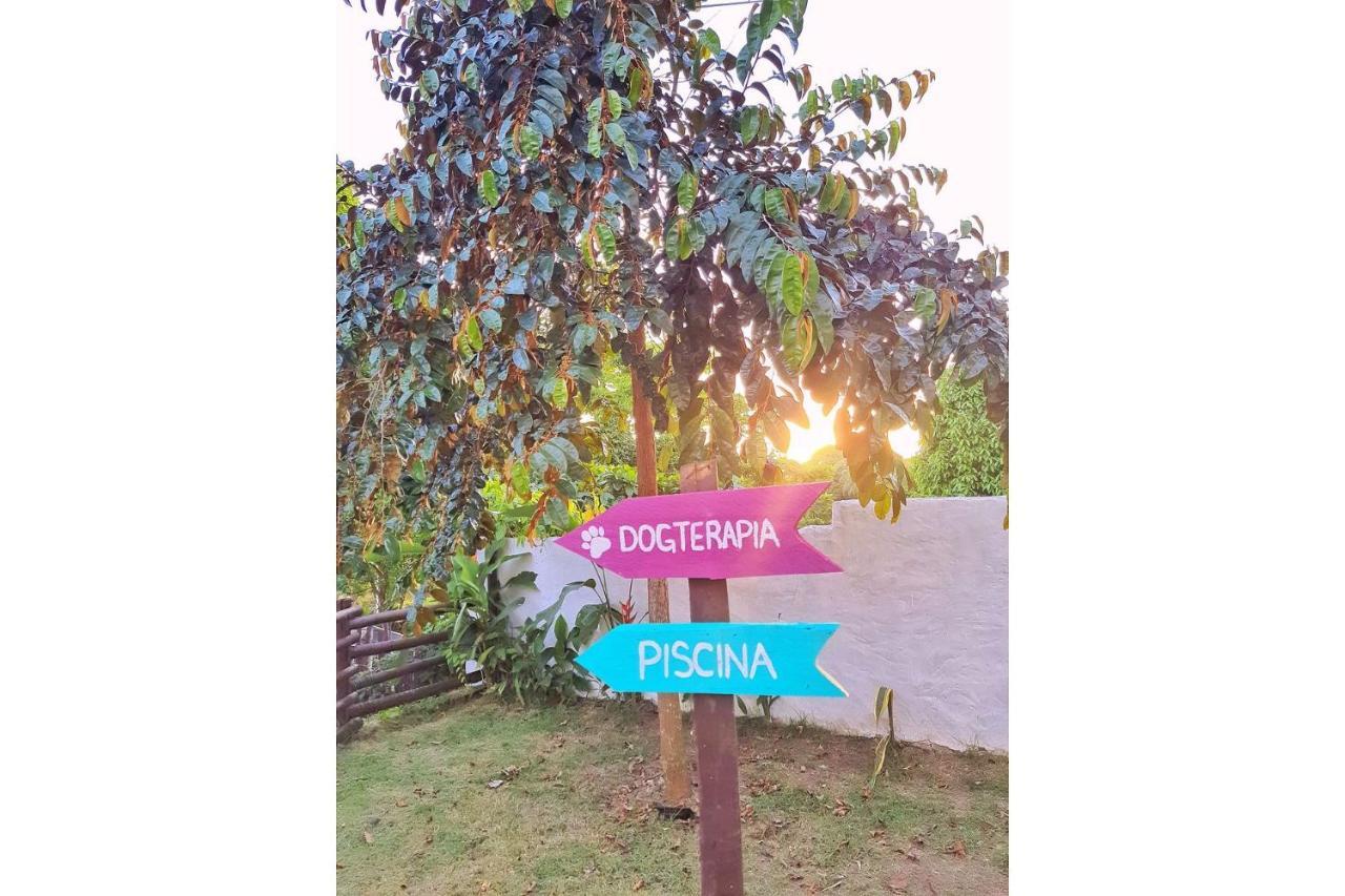 Vila Pitangueira - Apto Laranja - No Centro De Serra Grande Com Piscina, Jacuzzi, Internet Veloz Dış mekan fotoğraf